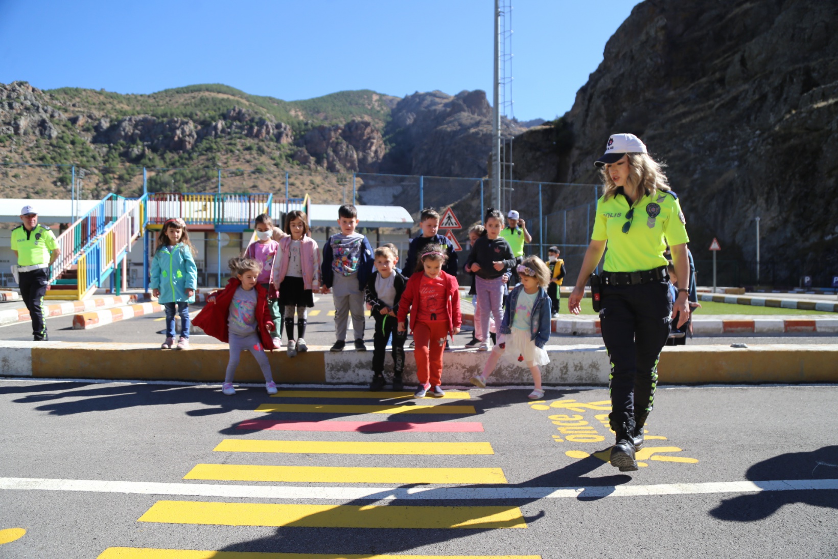 Çocuk Trafik Eğitim Parkı şenlendi 15