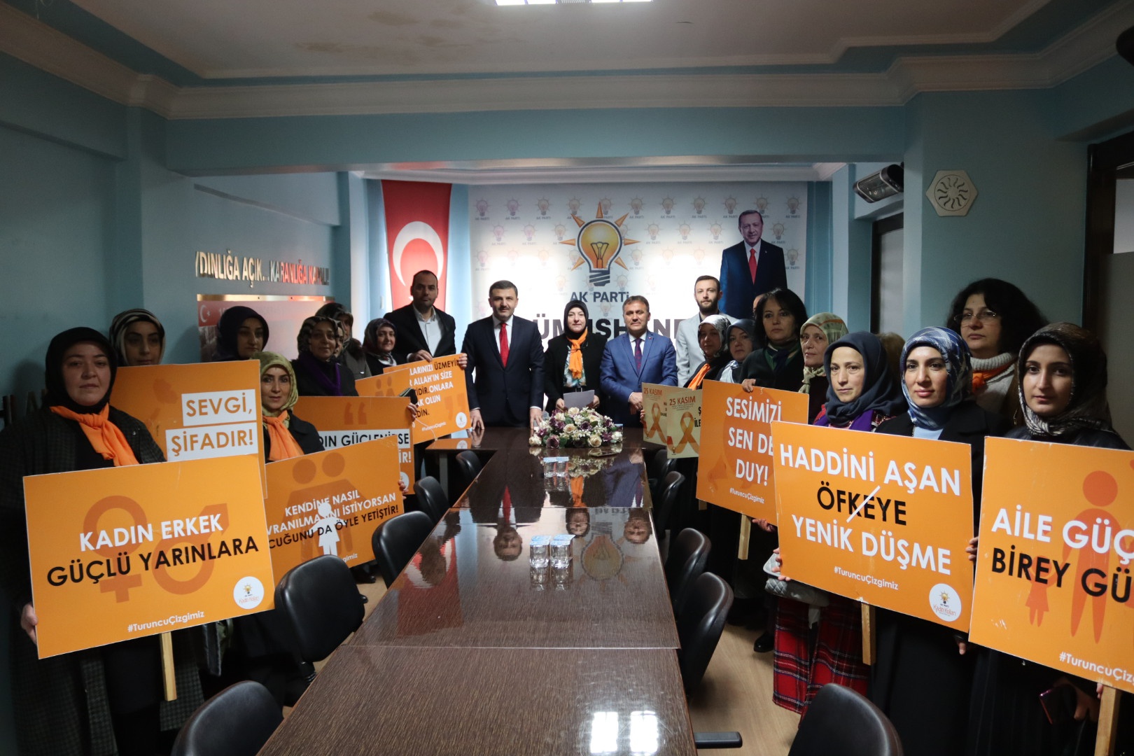 Şeyhoğlu: Kadına şiddet insanlığa ihanettir 3