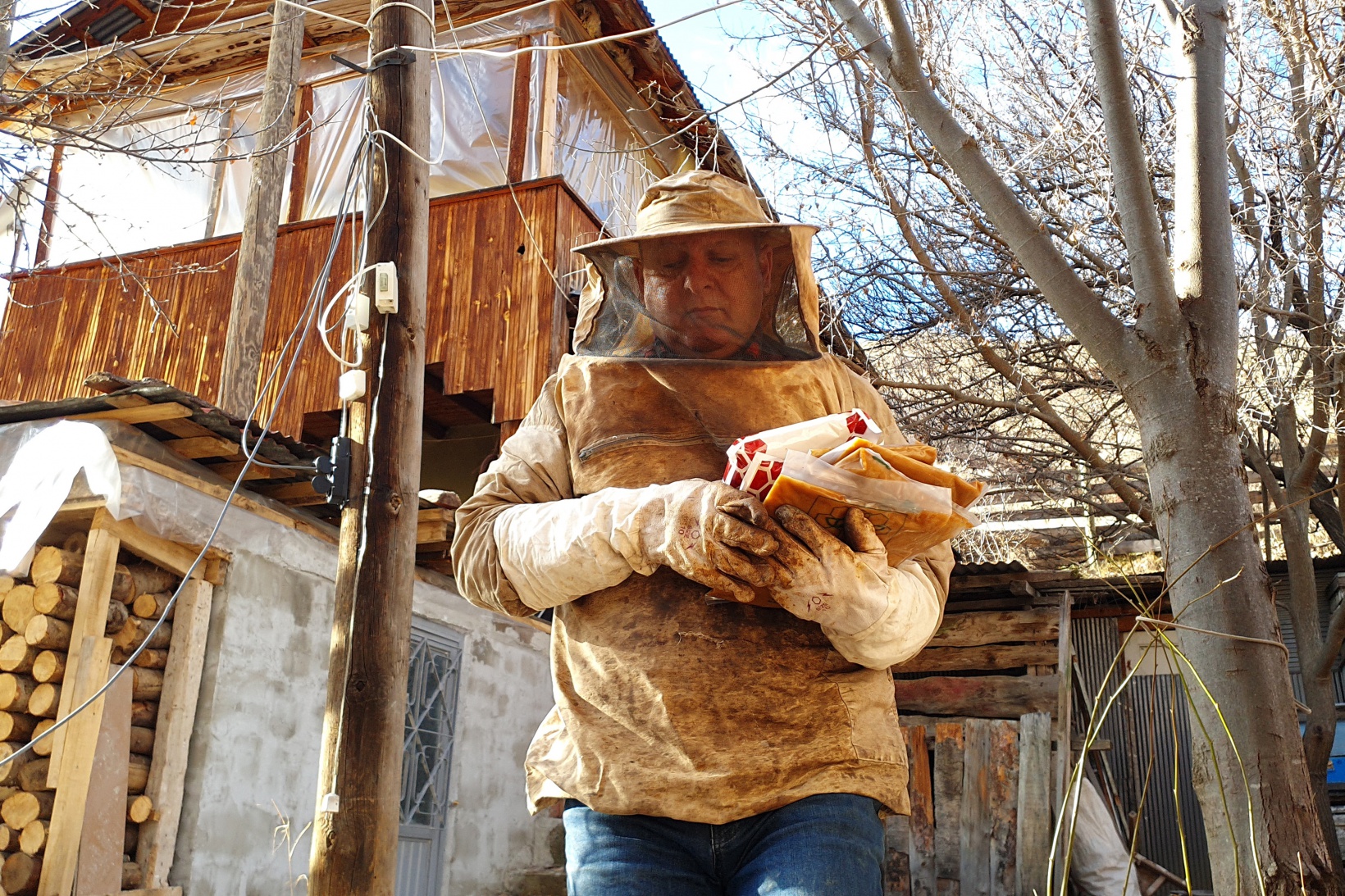 Gümüşhane’de kuraklık arıların dengesini değiştirdi 3