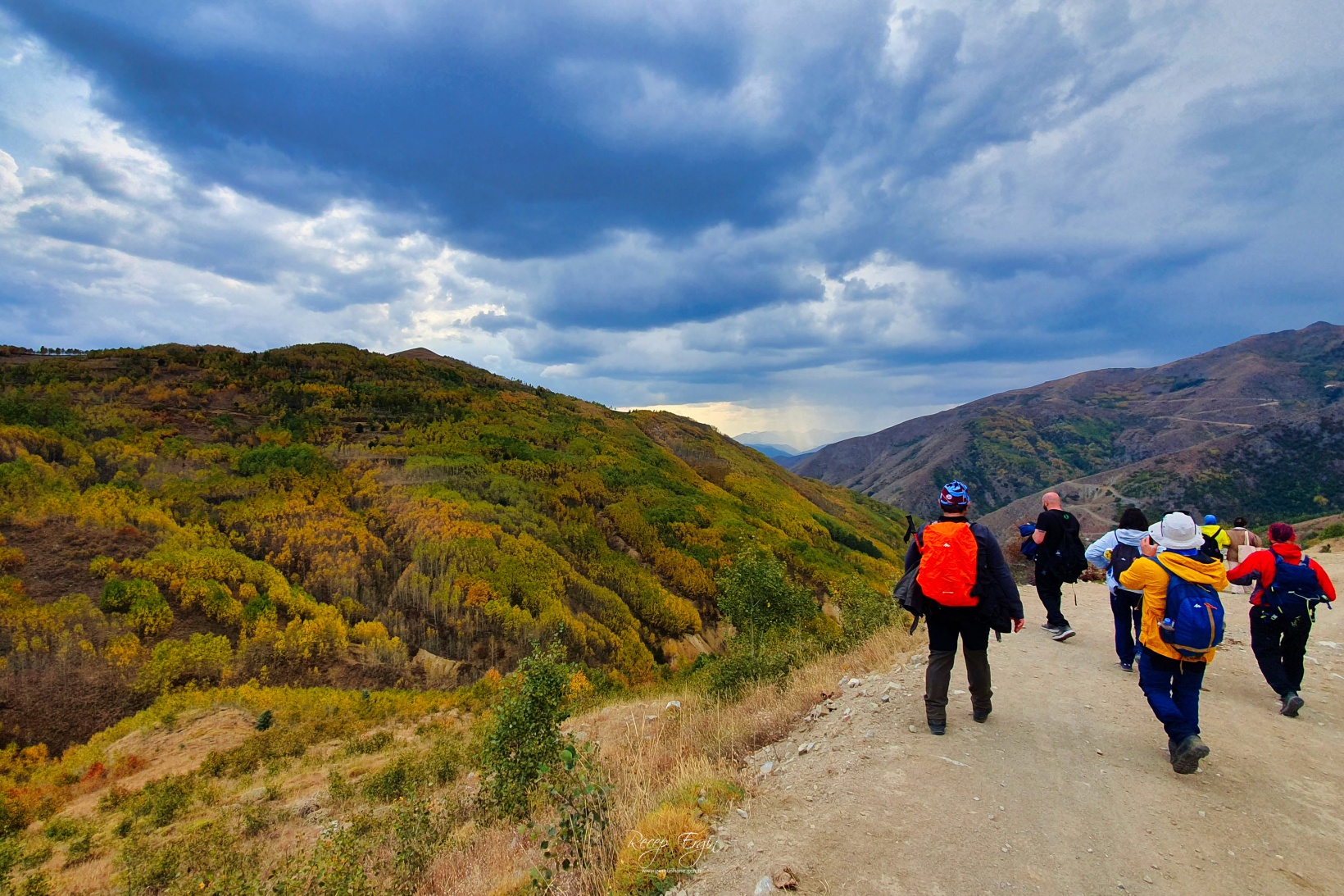 Sonbaharın büyüleyici renkleri Gümüşhane'yi sardı 17