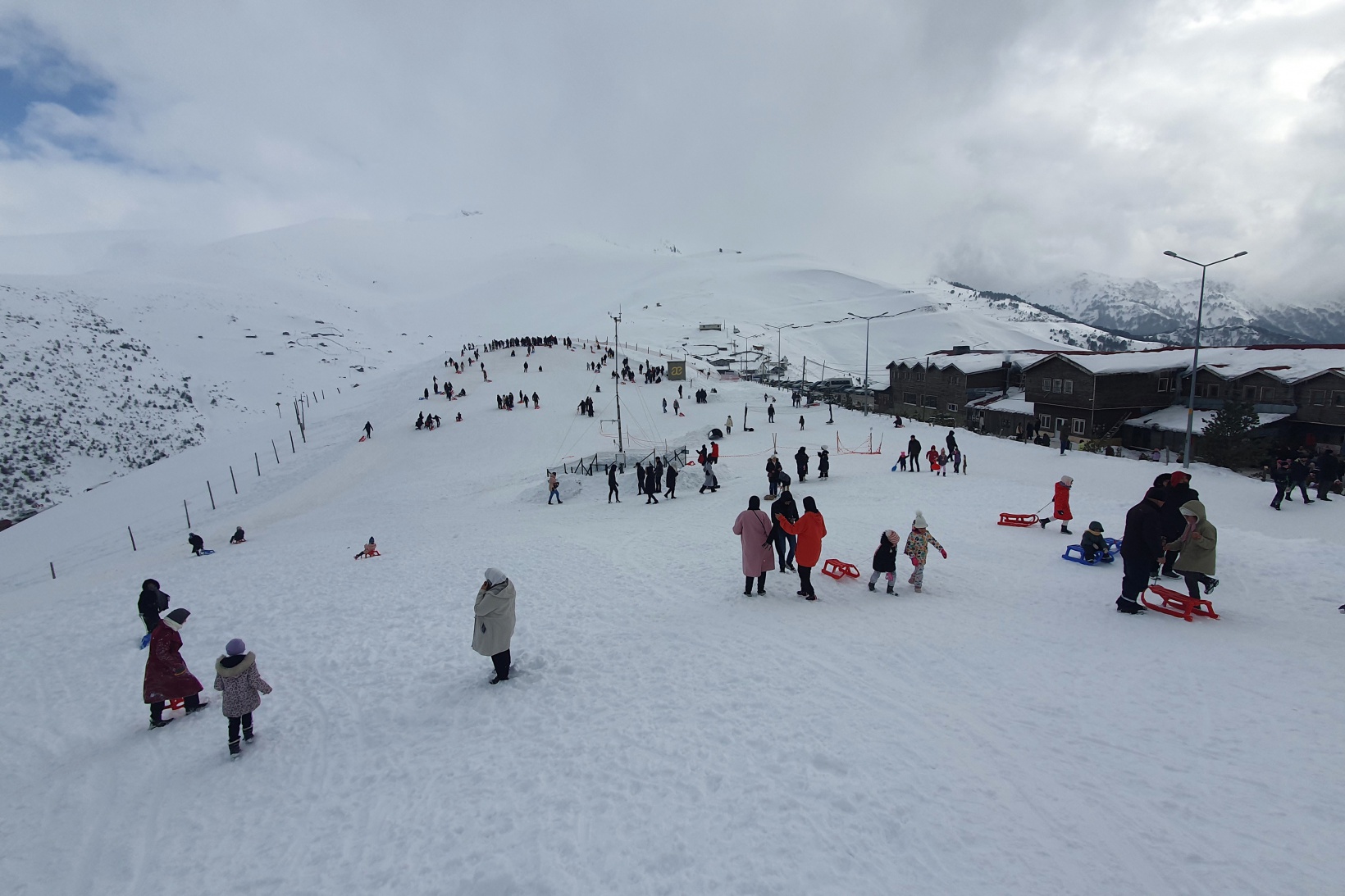 Zigana Kayak Merkezi karne tatilinde 43 bin kişiyi ağırladı 6