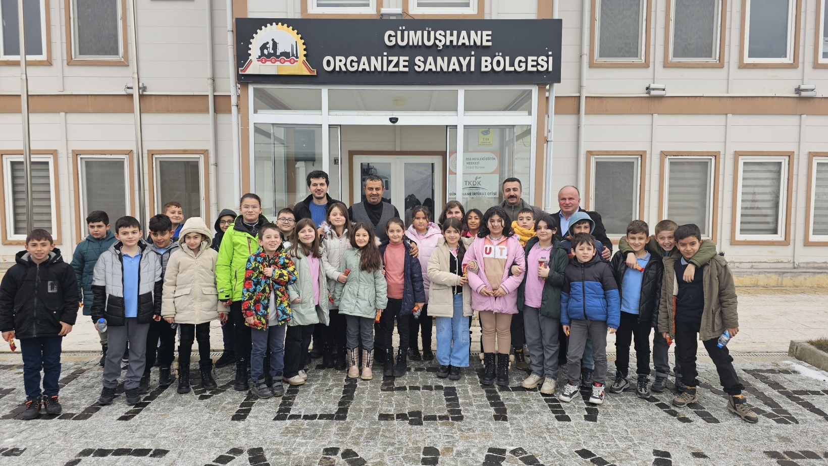 Gümüşhane’de öğrenciler yerli üretimi yerinde inceledi 19