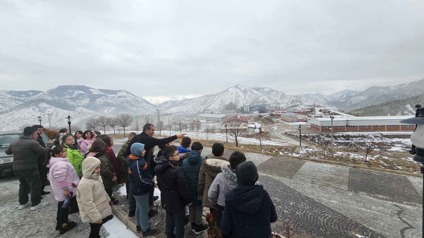 Gümüşhane’de öğrenciler yerli üretimi yerinde inceledi 33
