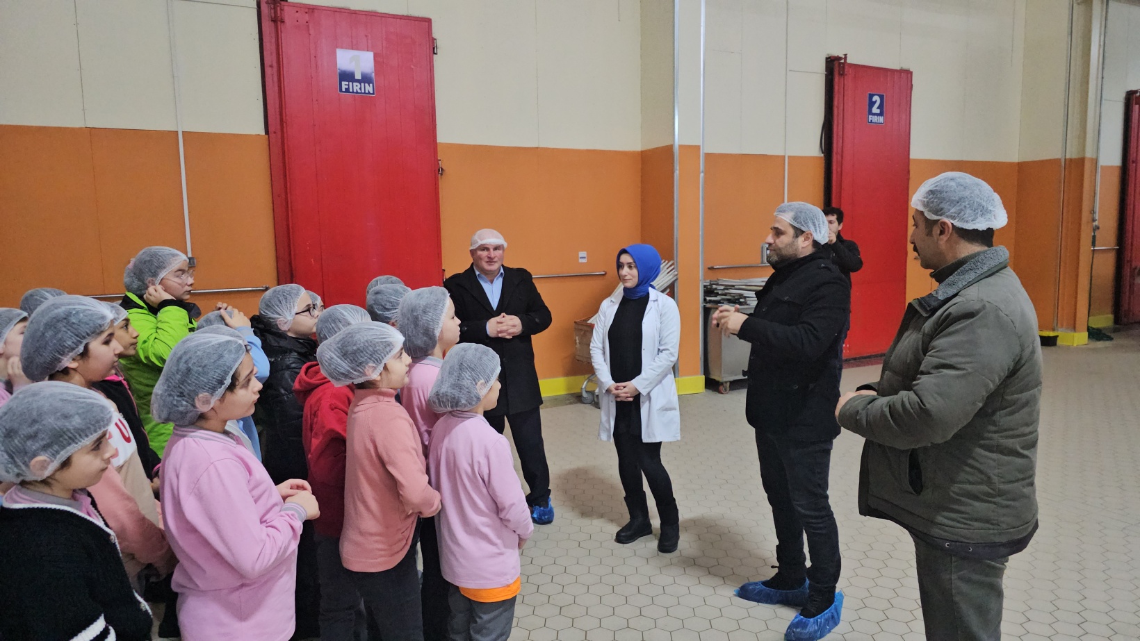 Gümüşhane’de öğrenciler yerli üretimi yerinde inceledi 26