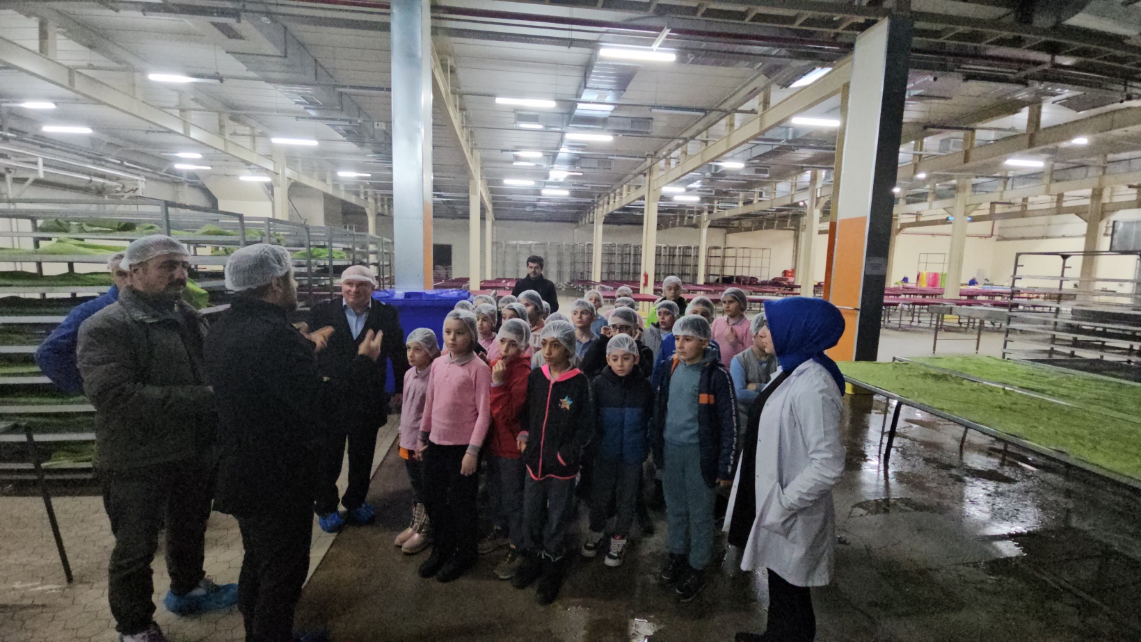 Gümüşhane’de öğrenciler yerli üretimi yerinde inceledi 38