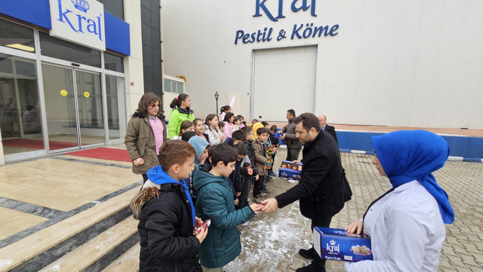 Gümüşhane’de öğrenciler yerli üretimi yerinde inceledi 9