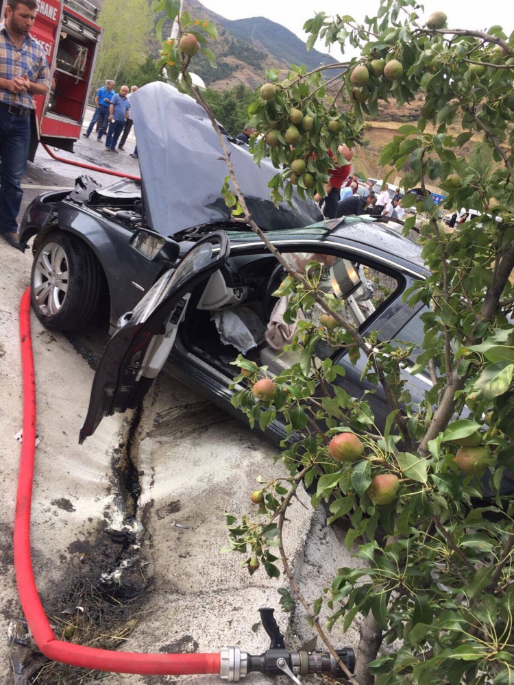 Gümüşhane’de trafik kazası: 1 ölü, 4 yaralı 4