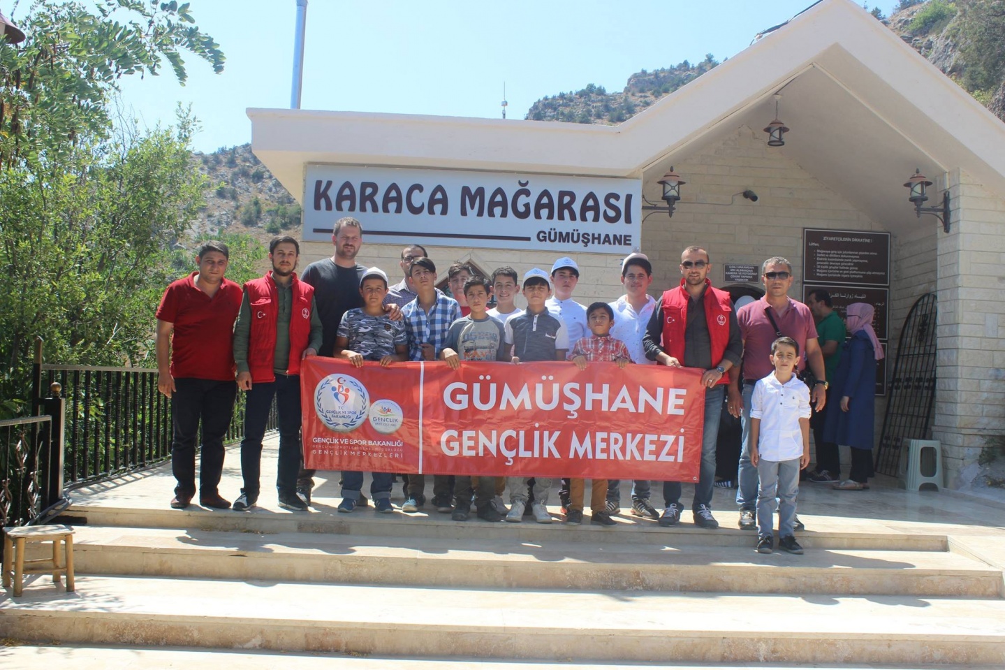 Yeşilbüklü gençler misafir edildi 9