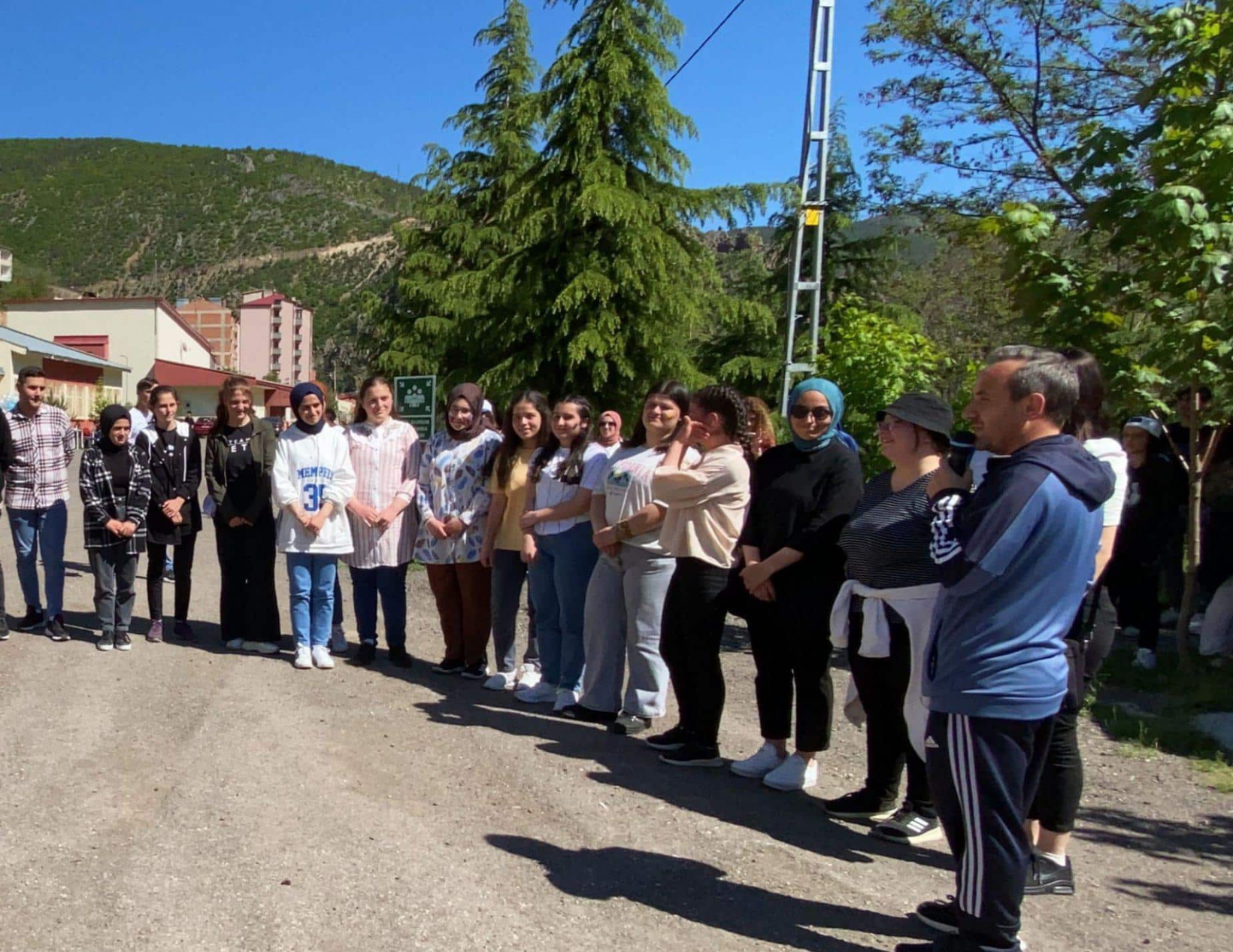 Şehit Tamer Özdemir Anadolu Lisesinden anlamlı bahar şenliği 1