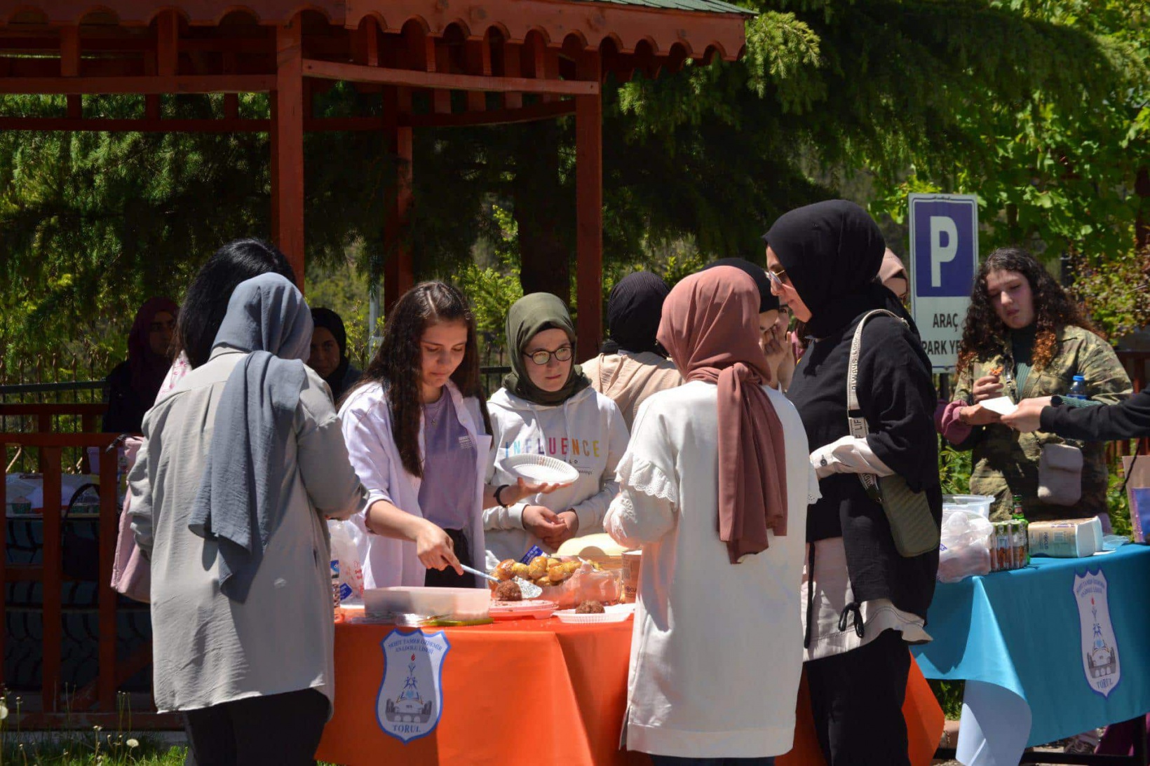 Şehit Tamer Özdemir Anadolu Lisesinden anlamlı bahar şenliği 13