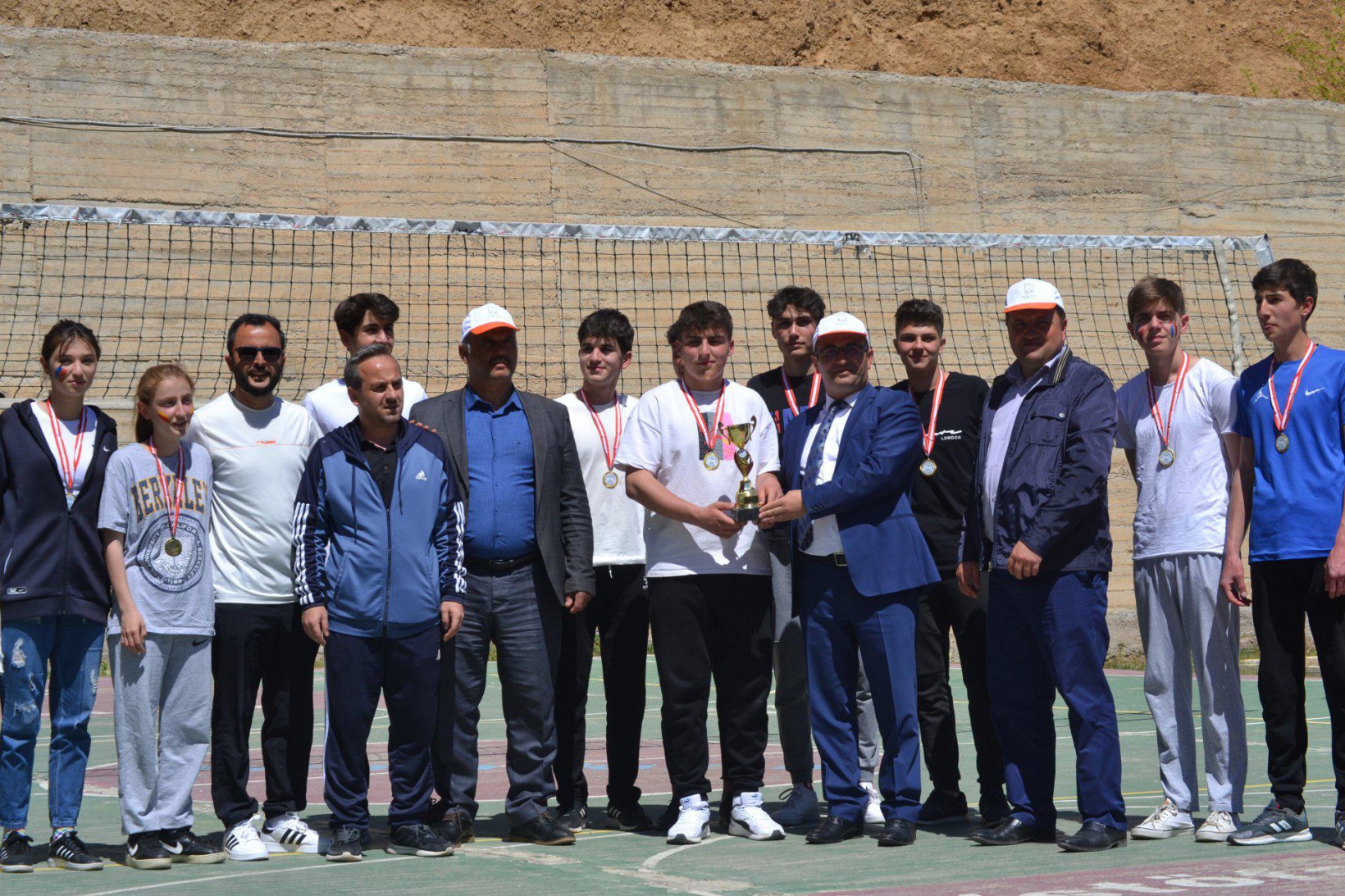 Şehit Tamer Özdemir Anadolu Lisesinden anlamlı bahar şenliği 19