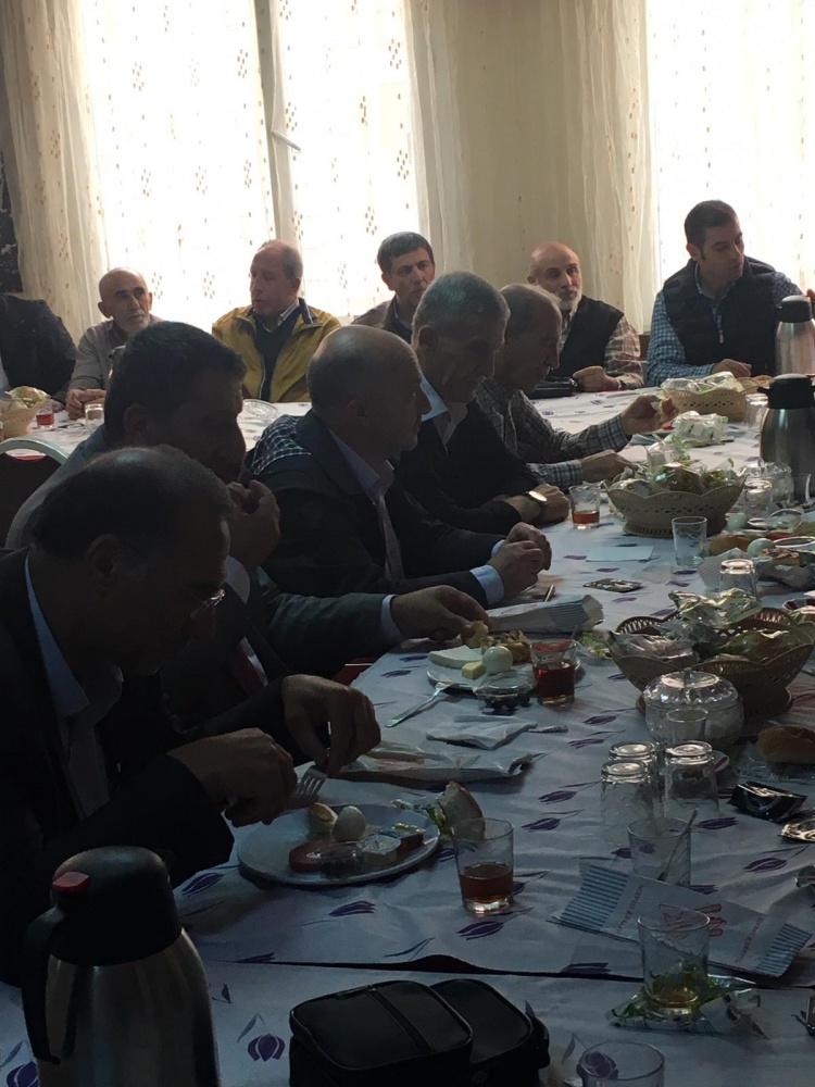 Sultanbeyli Gümüşhaneliler derneği gençler için bir araya geldi 21