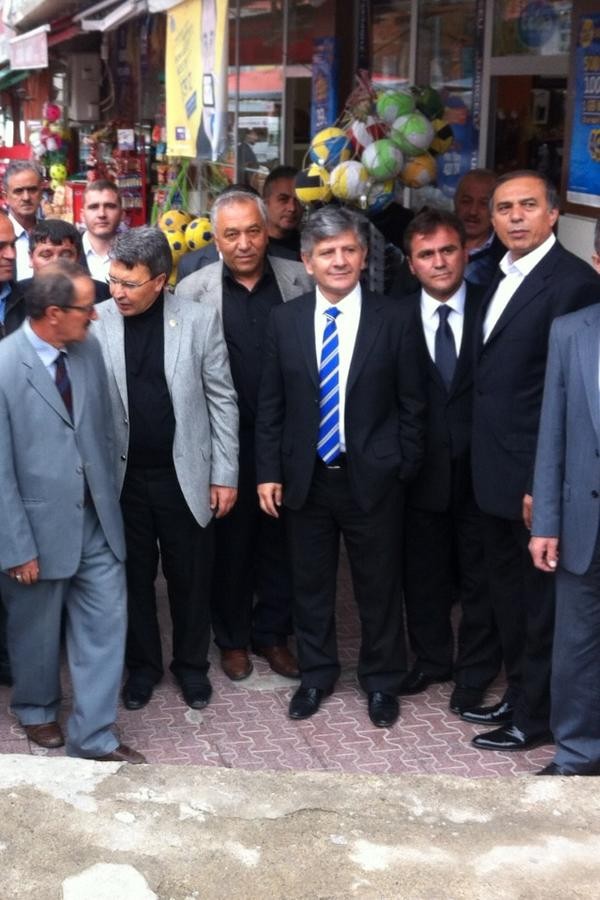 Milletvekili Aydın, Kurban Bayramında Sıkılmadık El, Çalınmadık Kapı Bırakmadı 22