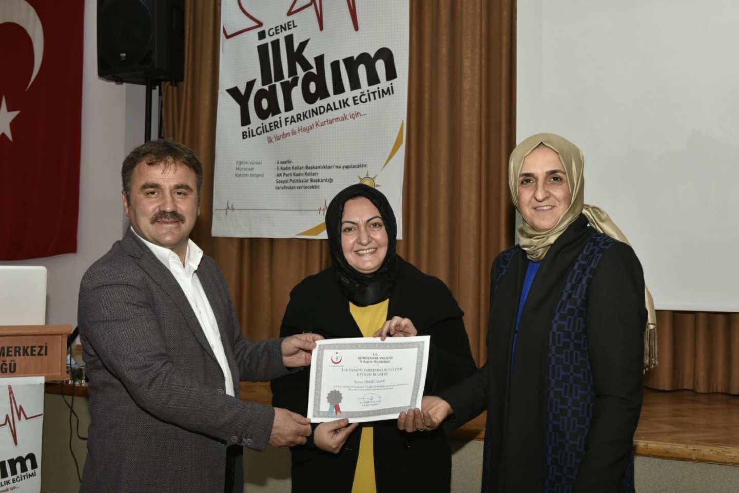 AK Parti kadın kollarından farkındalık eğitimi 2