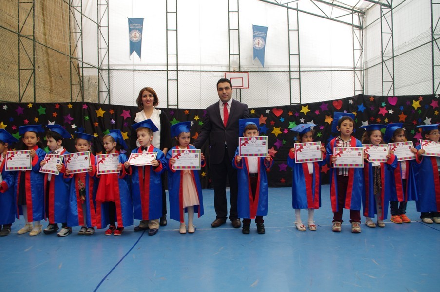 Nesrin Halit Zarbun’da okul öncesi şenliği ve mezuniyet töreni 22