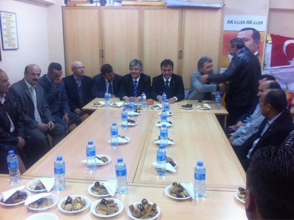 Milletvekili Aydın, Kurban Bayramında Sıkılmadık El, Çalınmadık Kapı Bırakmadı 23