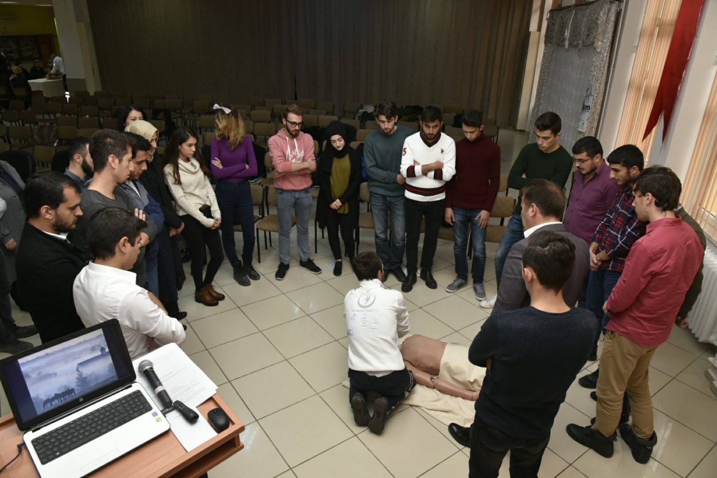 AK Parti kadın kollarından farkındalık eğitimi 13