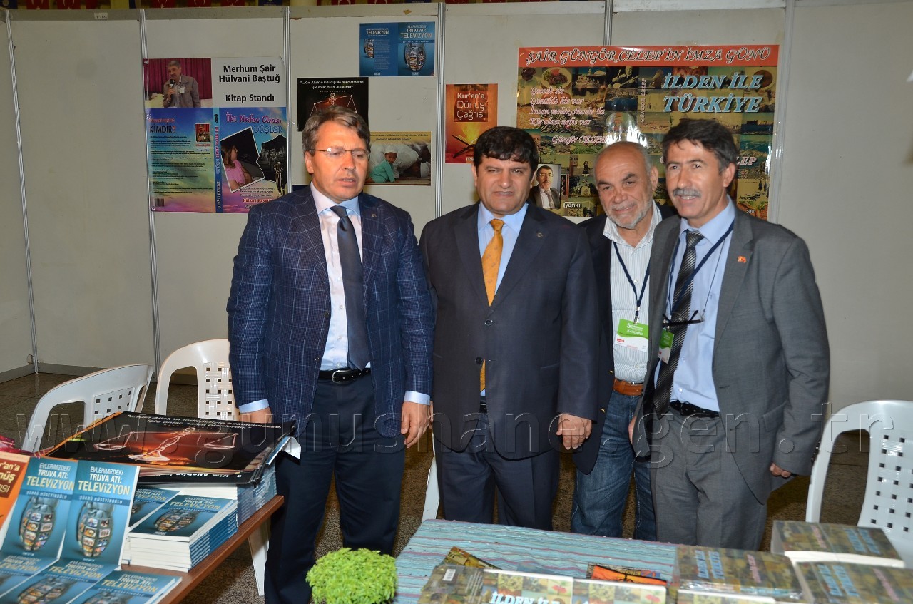 Vali Mayda Feshanedeki Stantları Gezdi 3