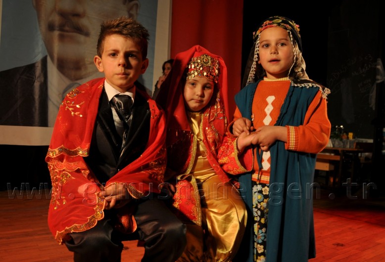 23 Nisan Coşkusu Salona Sığmadı 5