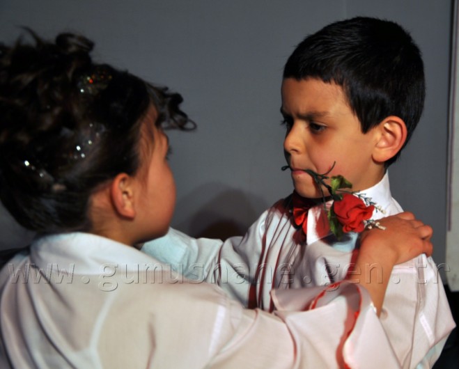 23 Nisan Coşkusu Salona Sığmadı 9