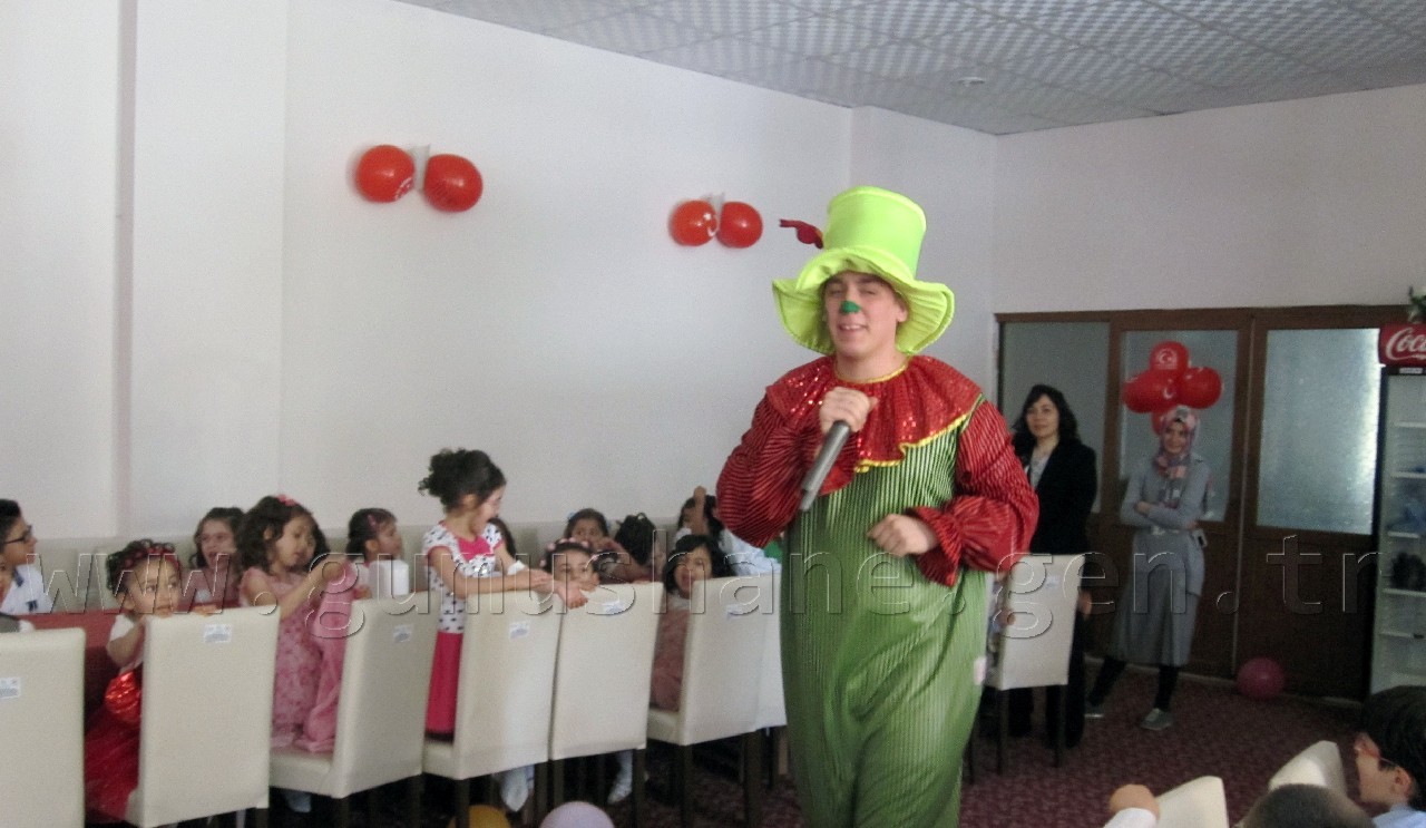 Miniklerinin 23 Nisan Coşkusu 7