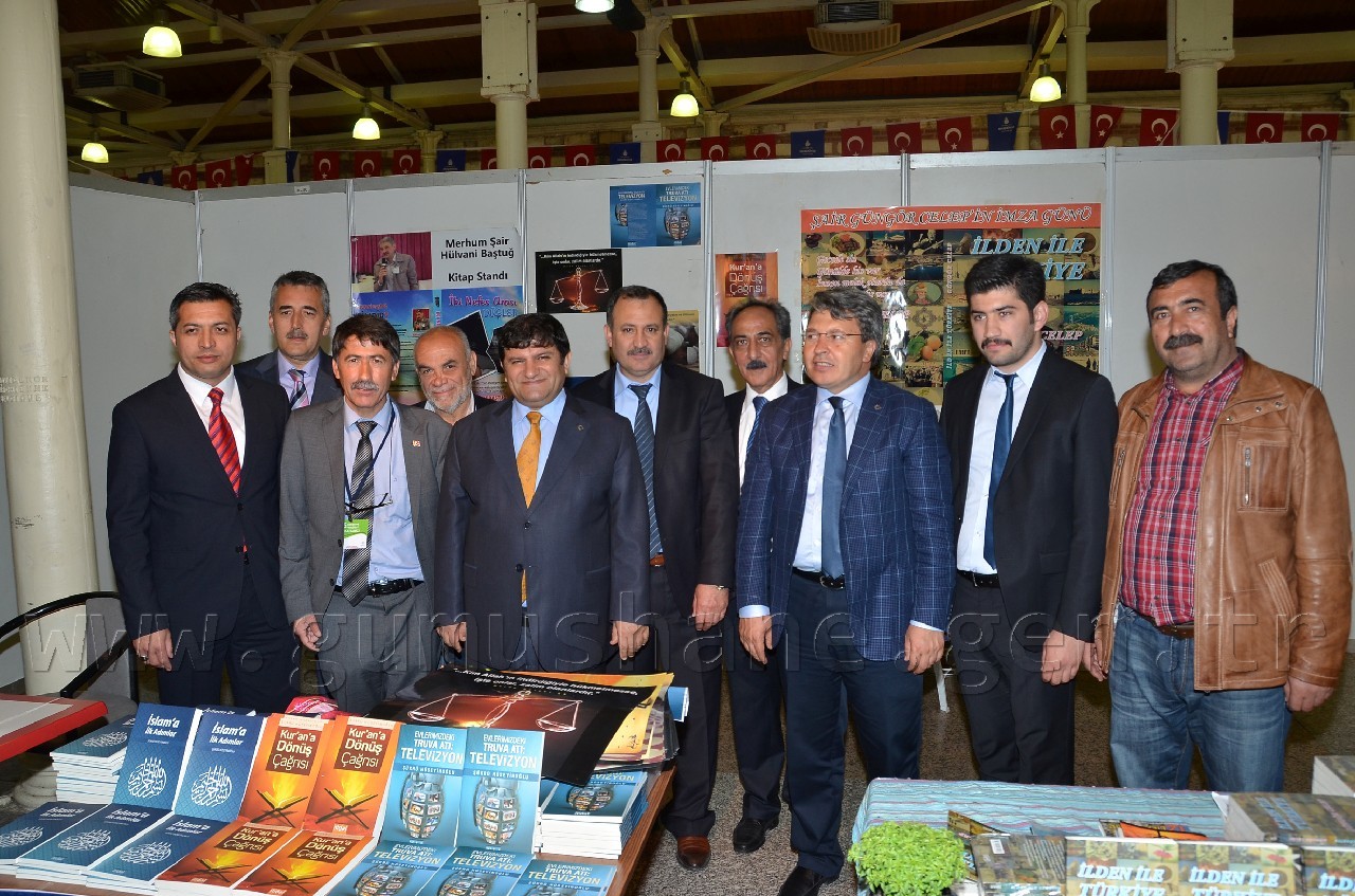 Vali Mayda Feshanedeki Stantları Gezdi 4