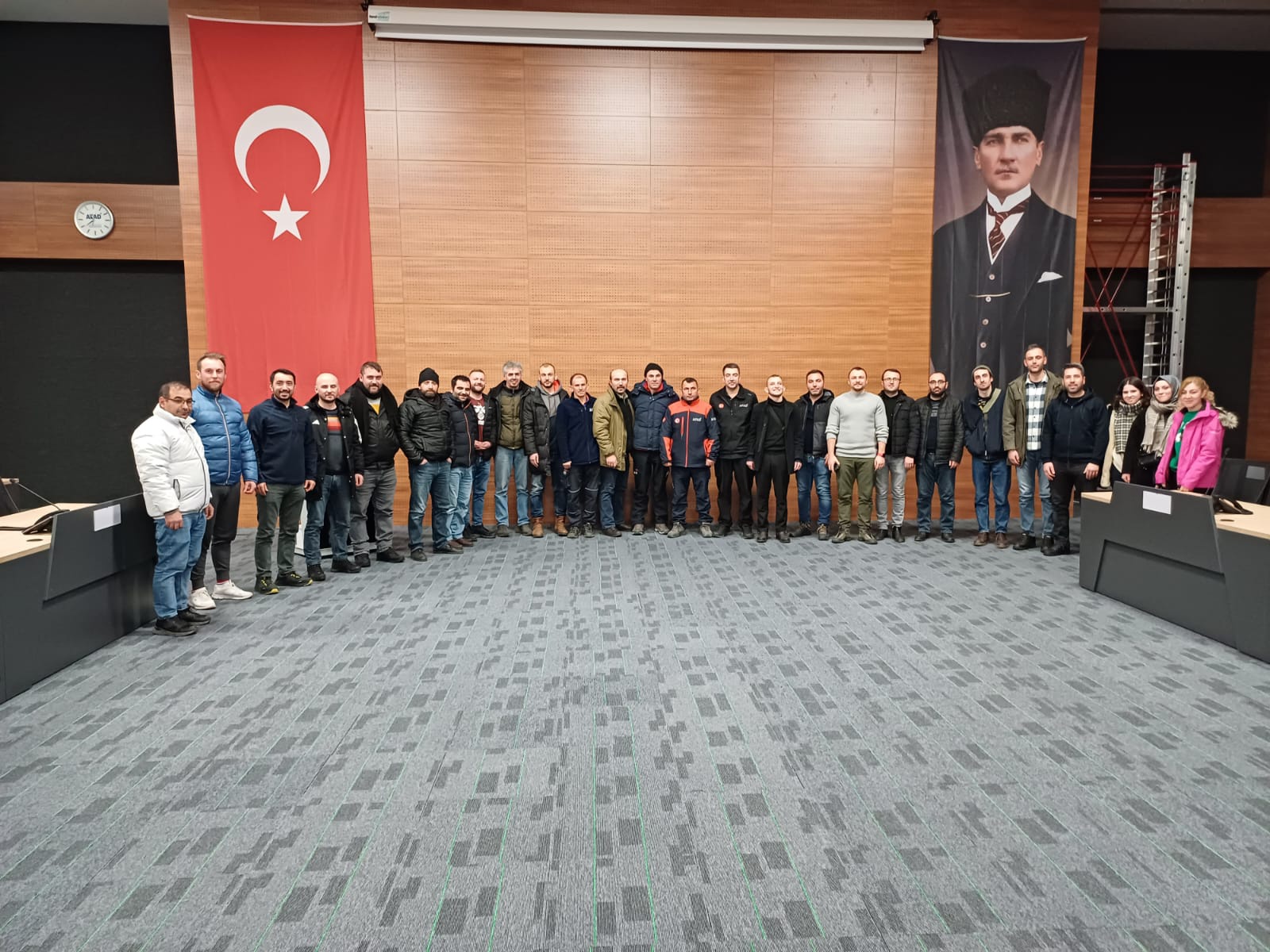 Gönüllü eğitimcilere hafif arama kurtarma eğitimi verildi 8