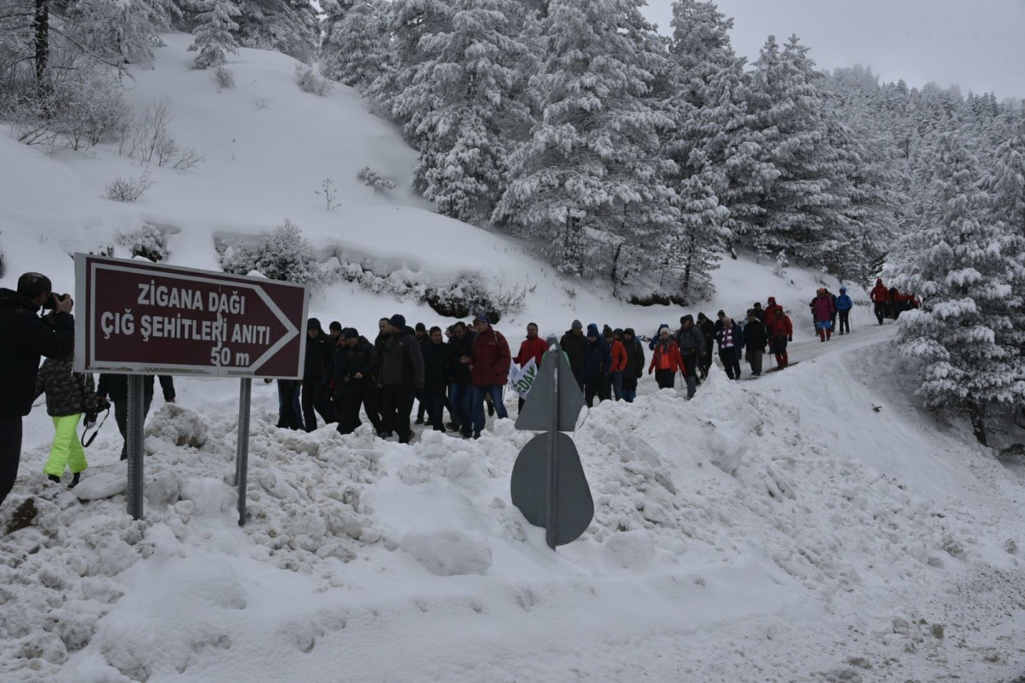 Zigana Dağı'nda çığda ölen 10 dağcı felaketin 9. yılında törenle anıldı   7