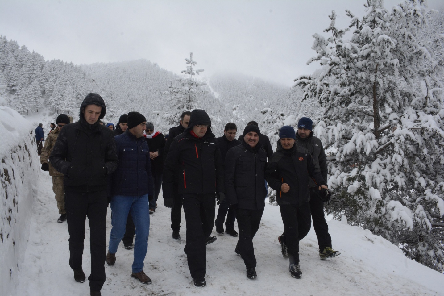Zigana Dağı'nda çığda ölen 10 dağcı felaketin 9. yılında törenle anıldı   23