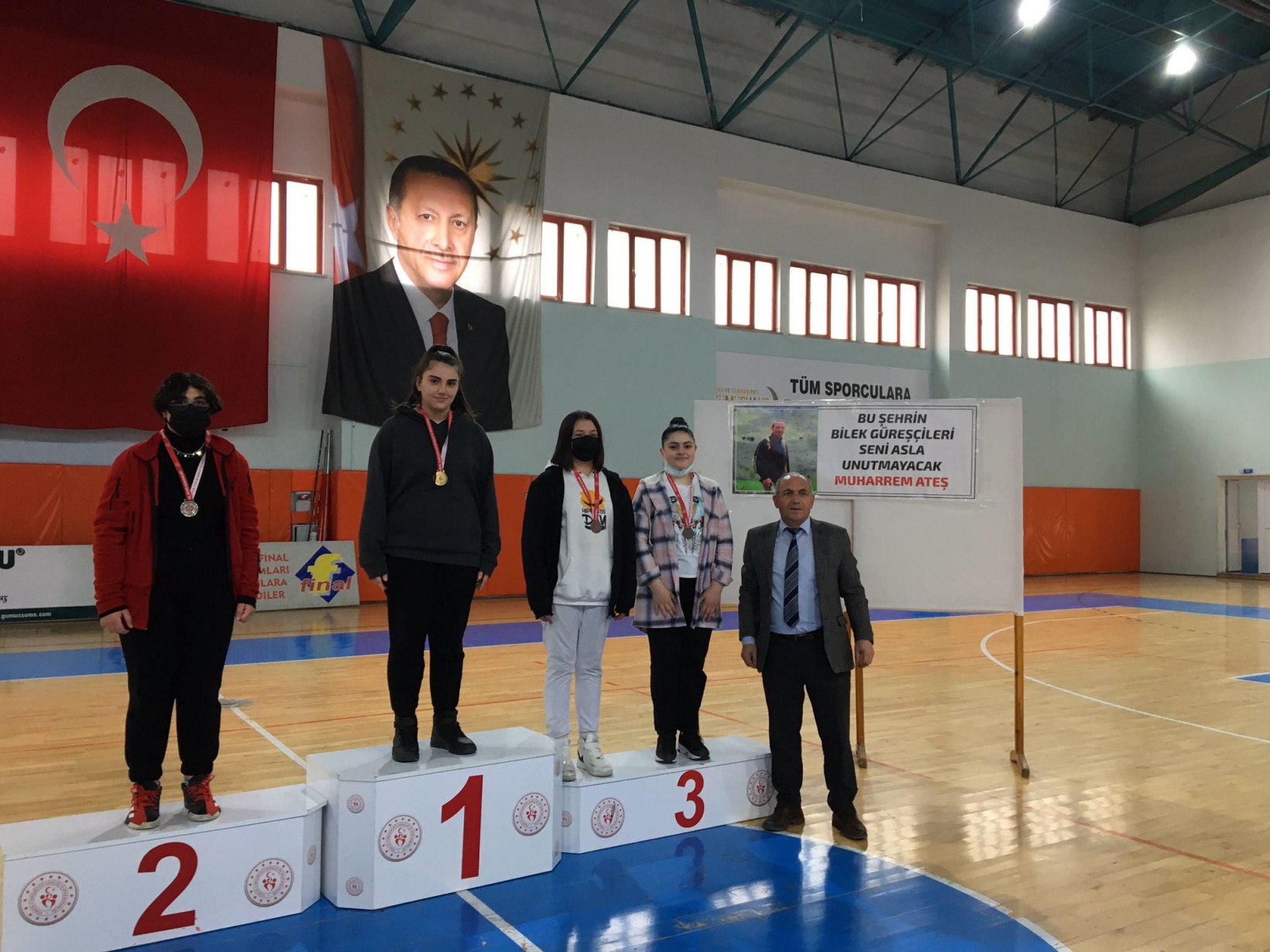 Bilek Güreşinde rekor katılımlı yarışma 13