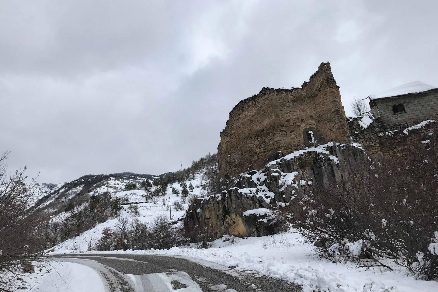 Gümüşhane’de 55’ten fazla kale ve kule var 1