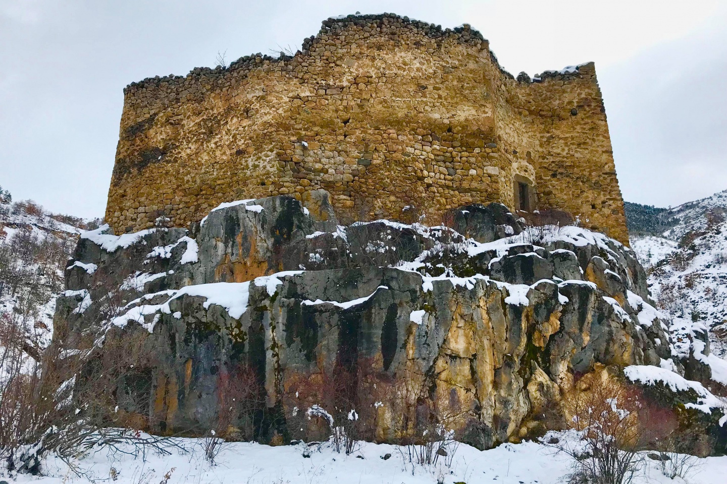 Gümüşhane’de 55’ten fazla kale ve kule var 2
