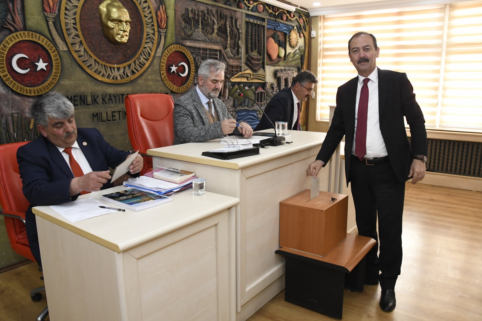 İl Encümeni seçimleri yapıldı 8