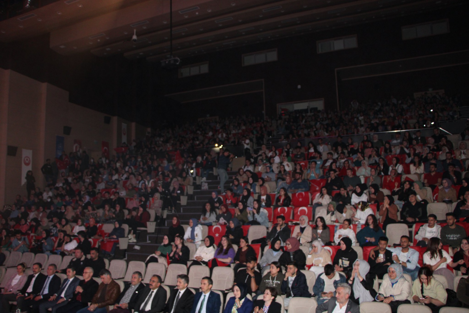 Gençler Turgay Coşkun’un türküleriyle coştu 8