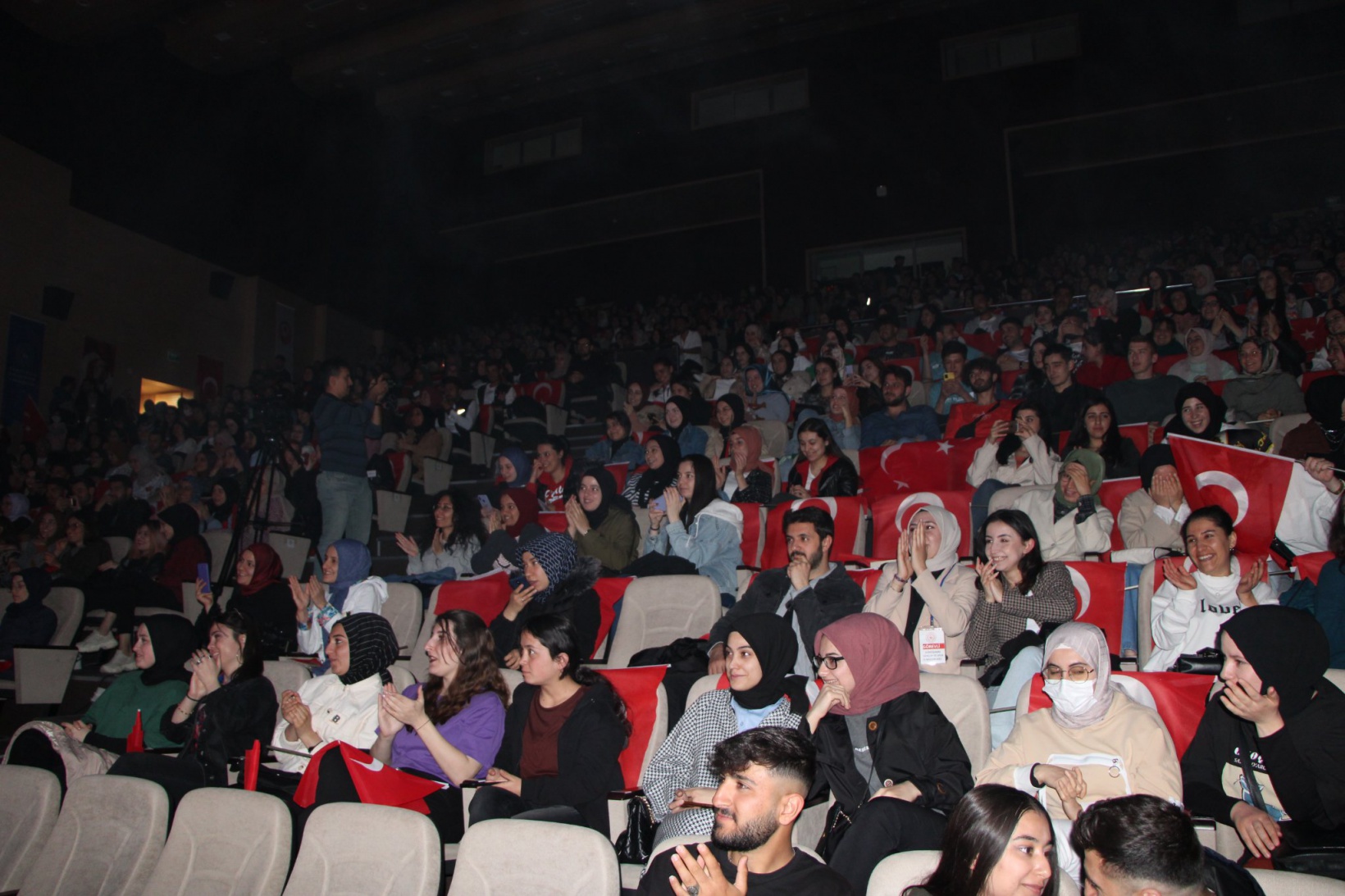 Gençler Turgay Coşkun’un türküleriyle coştu 3