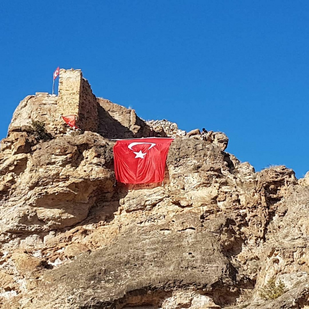 CHP'li gençlerden örnek davranış 1