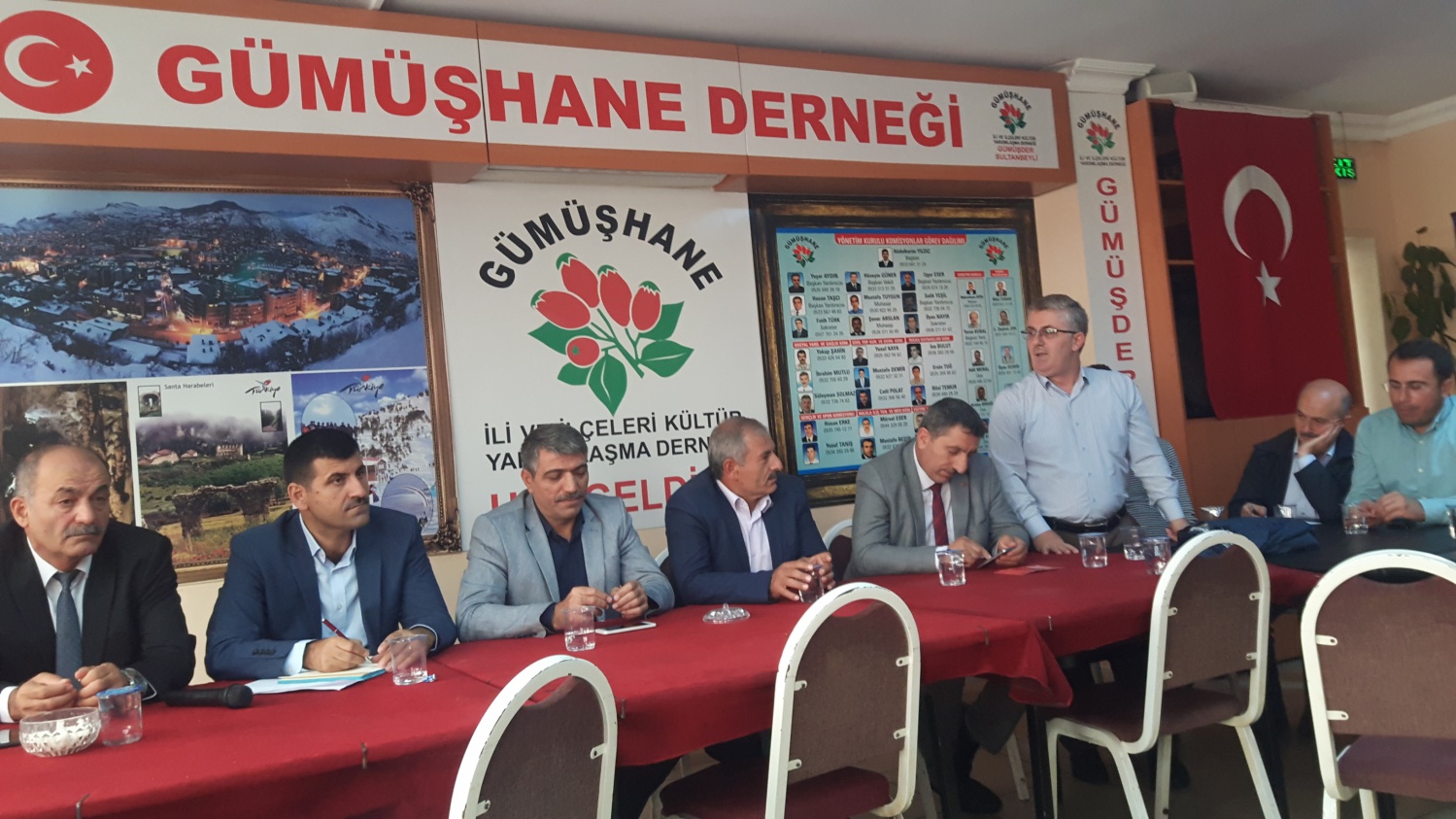 Sultanbeyli Gümüşhaneliler derneği gençler için bir araya geldi 26