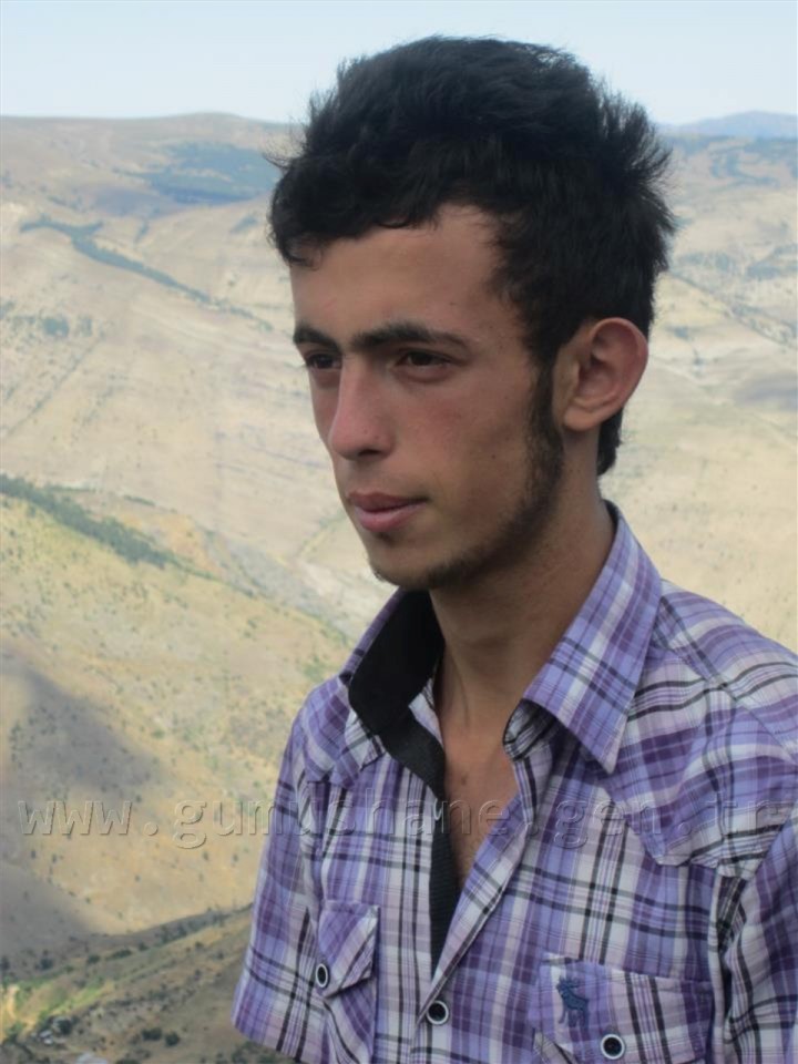 Serinlemek İçin Girdiği Gölette Boğuldu 1