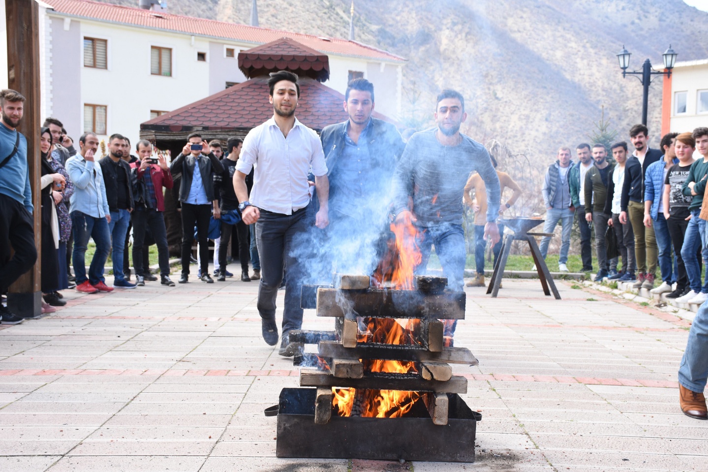 GÜ’de nevruz kutlaması 3