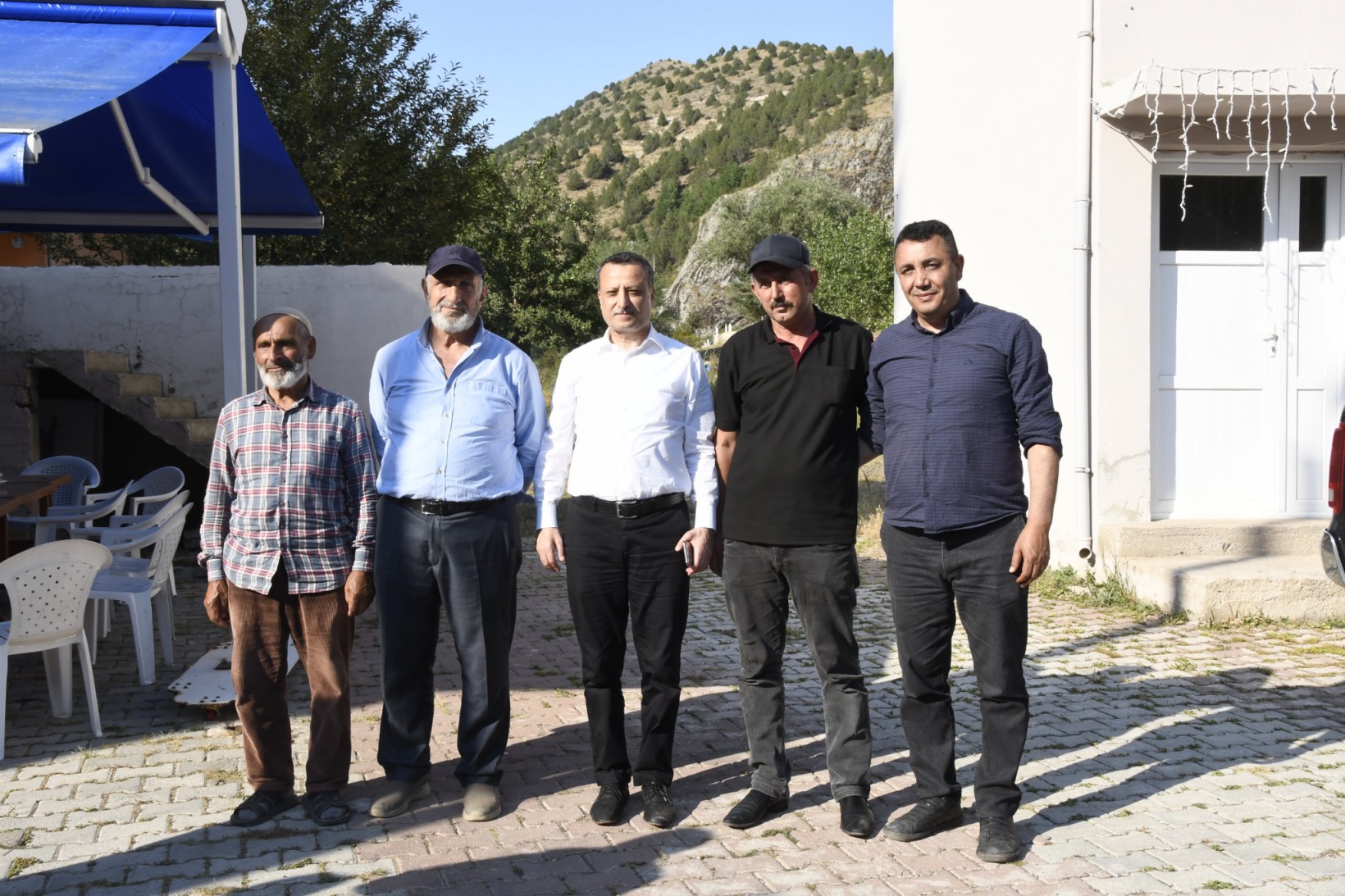 Vali Taşbilek’ten 11 köye ziyaret 25