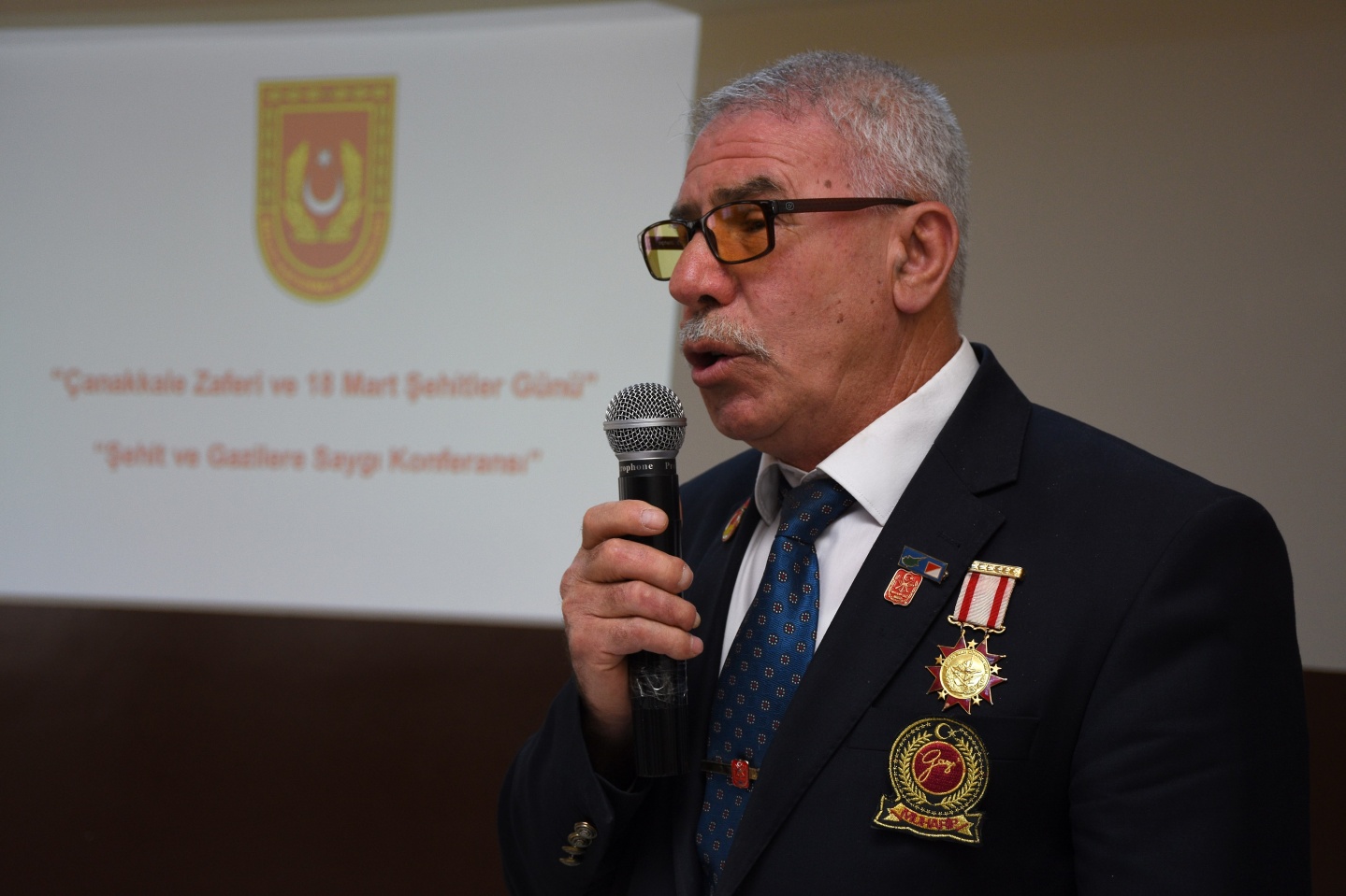 Gaziler öğrencilerle buluştu 1