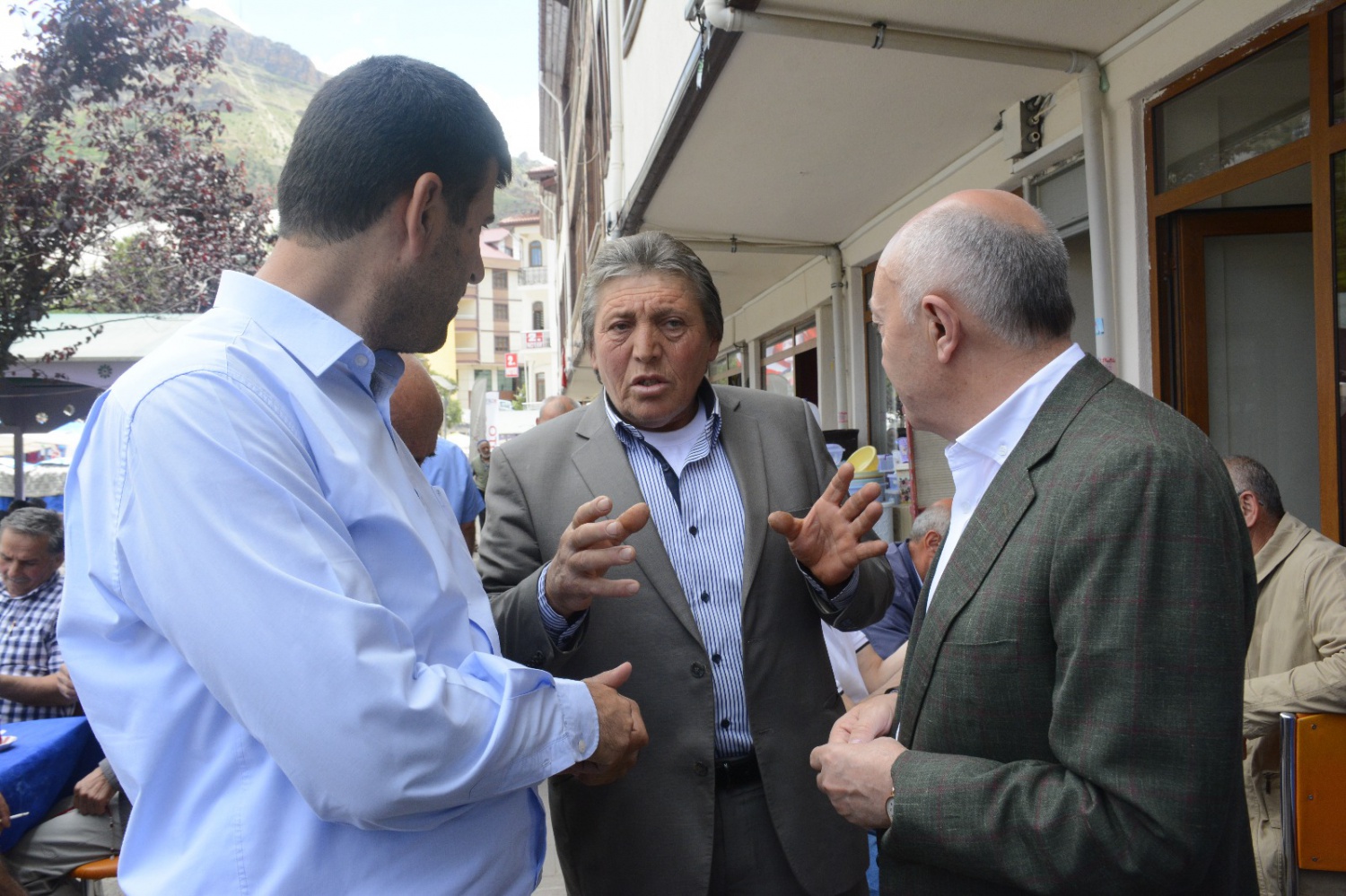 ‘Yıkım ekibine fırsat vermeyeceğiz’ 6