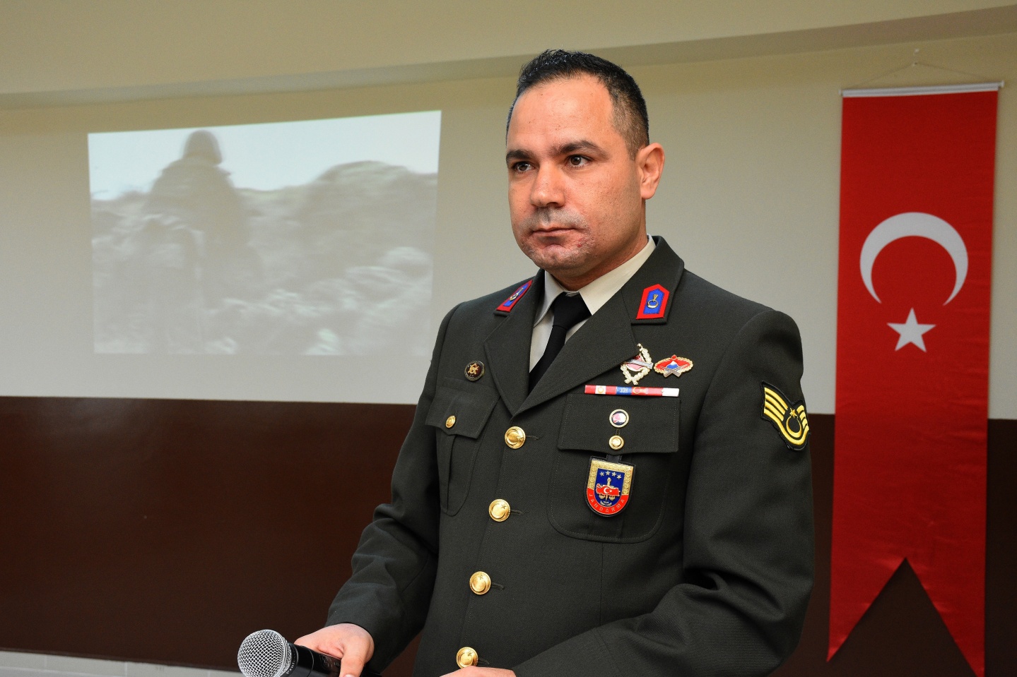 Gaziler öğrencilerle buluştu 3