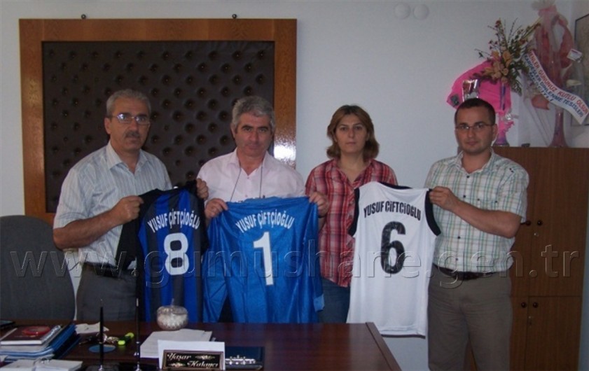 Pilleri Topladı, Hediyeleri Kaptılar 1