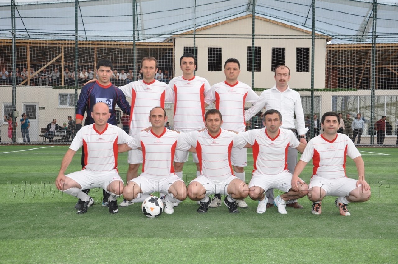 Halı Sahada Şampiyon: Milli Eğitim  2