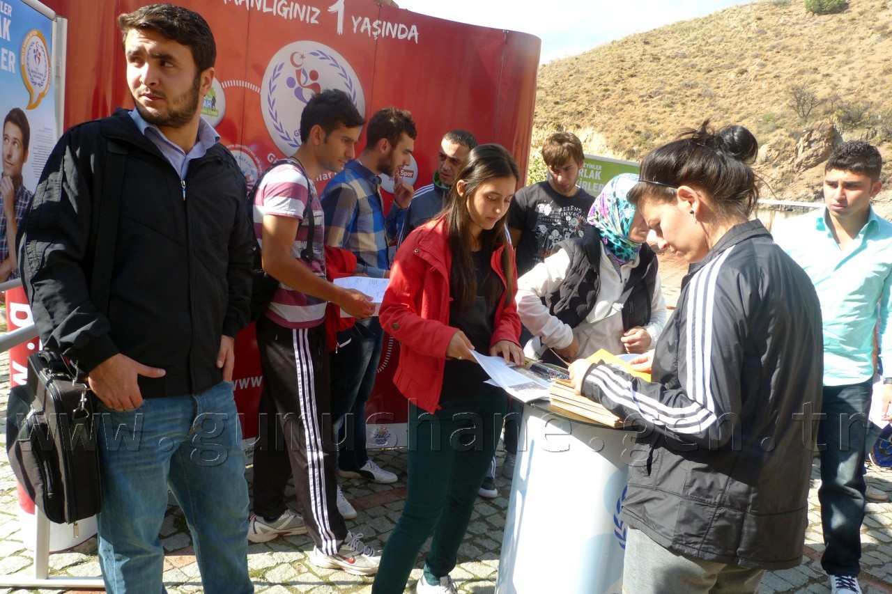 Gençler İçin 'Genç Beyinler Parlak Fikirler' Yarışması 2