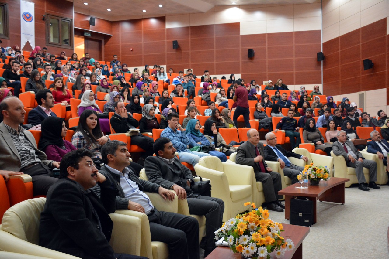 Ahmet Süheyl Ünver Gümüşhane'de anıldı 2