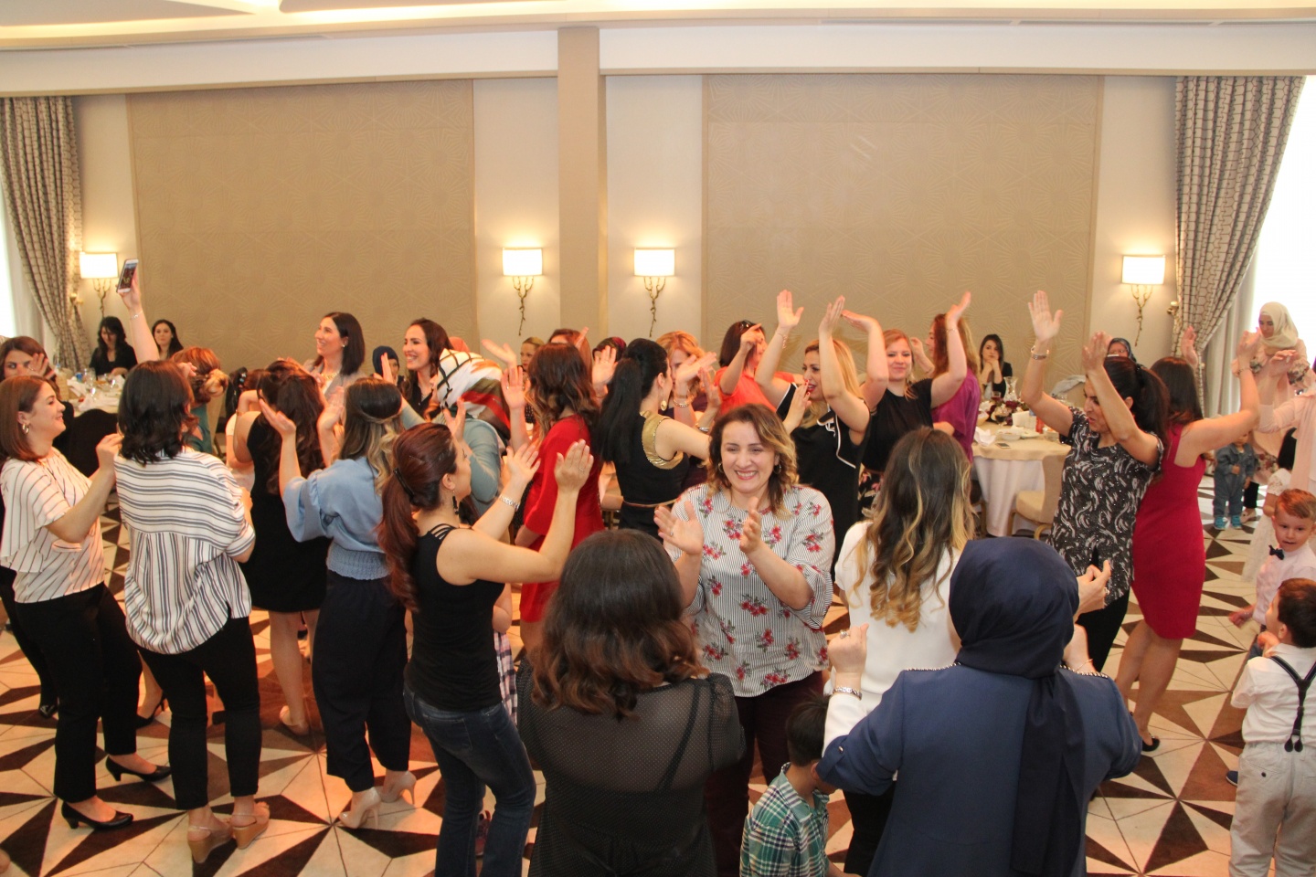 İl Emniyet Müdürünün Eşinden Moral Yemeği 2