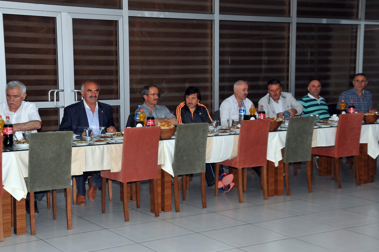 Belediye Başkanları iftarda buluştu 1