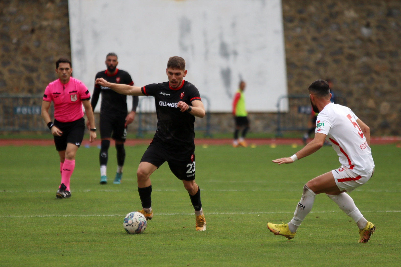 Gümüş umutsuz vaka: 1-2 6